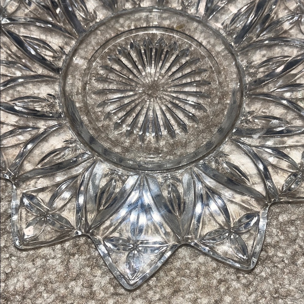 Vintage Federal Glass Petal Clear Bread and Butter Dish 6.5 inches - Picture 4 of 5
